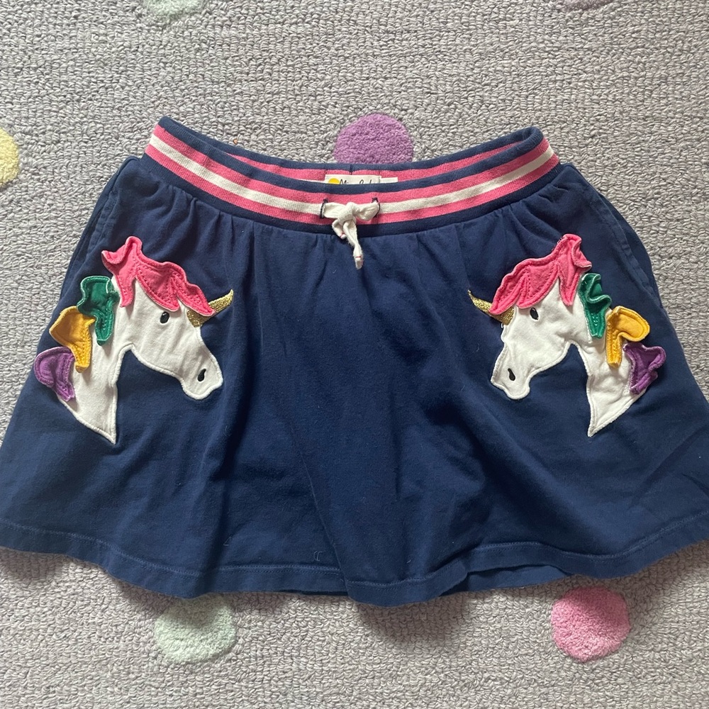 Mini boden Skort with unicorn appliqué size 8/9